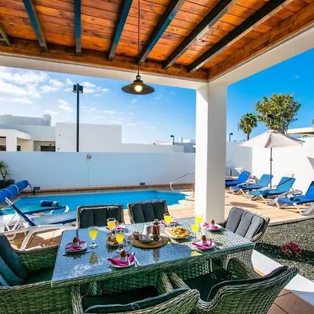 Vila Casa Carra - Lh207 By Now Ltd *
